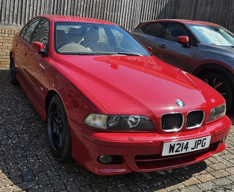 2000 BMW 528i in Tonbridge 4