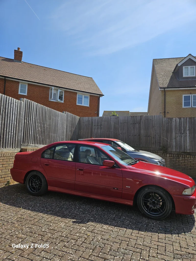 2000 BMW 528i in Tonbridge 5