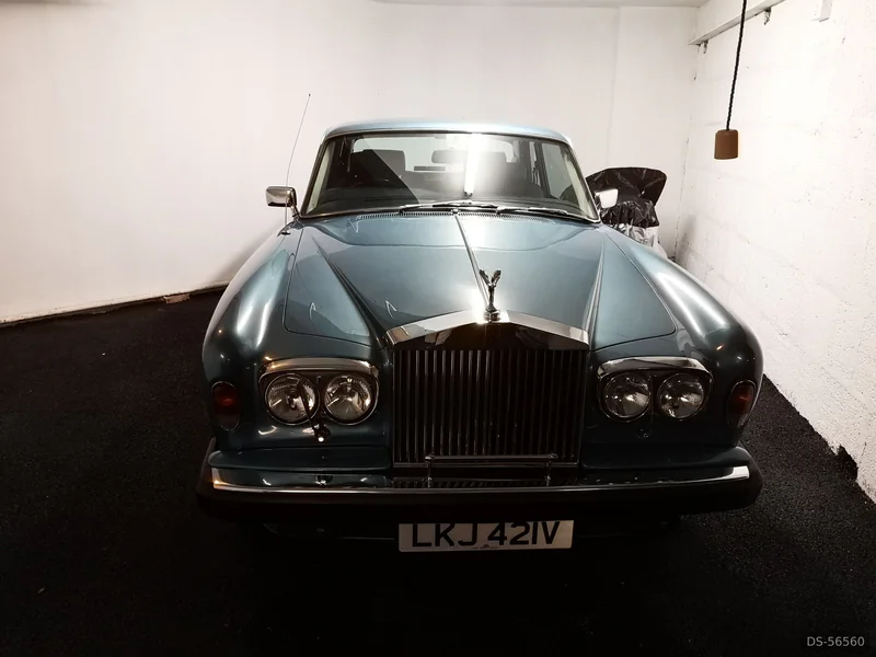 1980 Rolls-Royce Corniche Mk2 in Londra 3