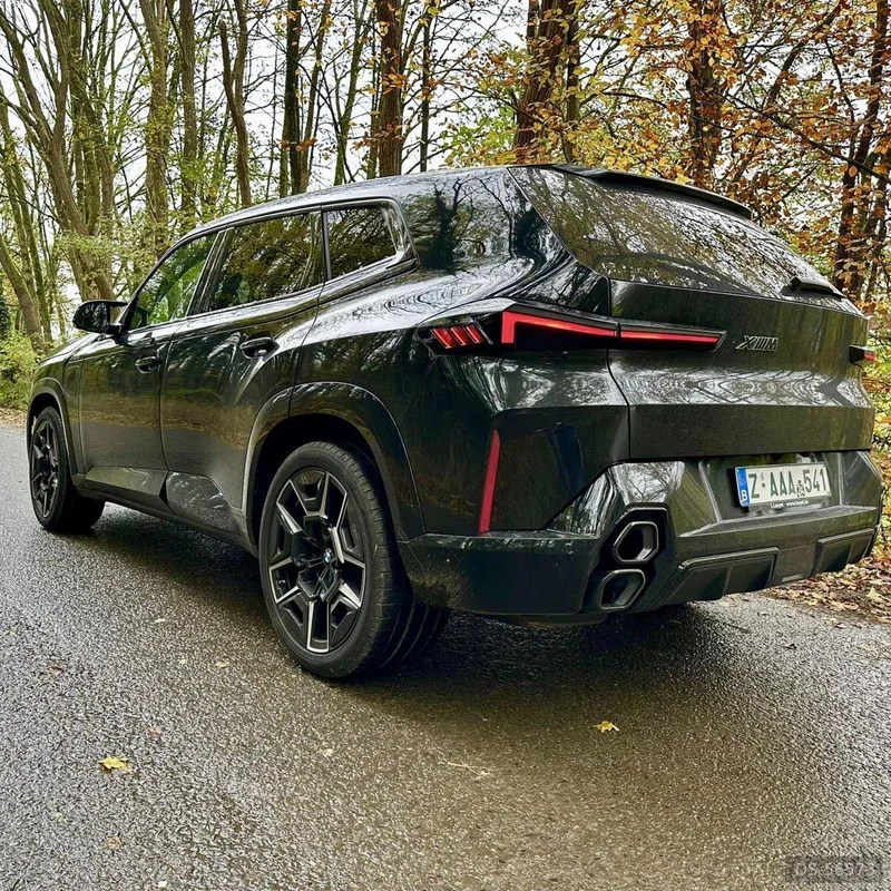 2023 BMW Xm in Bruxelles 4