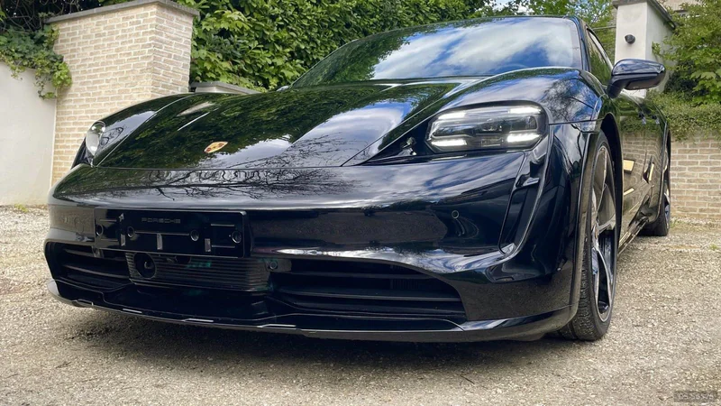 2023 Porsche Taycan