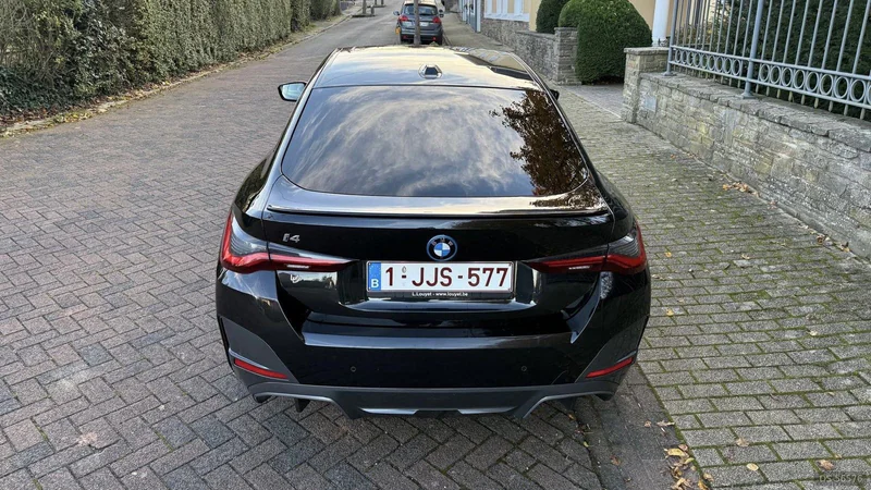 2022 BMW I4 in Bruxelles 4