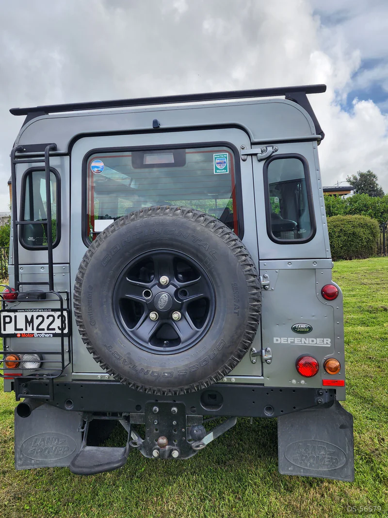 2012 Land Rover Defender in Auckland 5