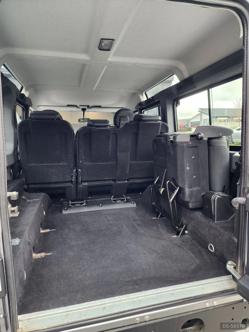 2012 Land Rover Defender in Auckland 7
