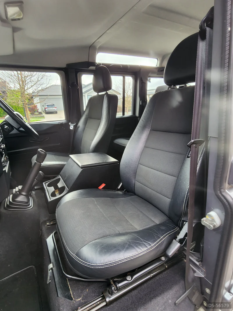 2012 Land Rover Defender in Auckland 9