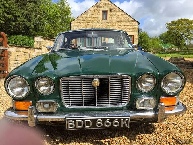 1972 Jaguar Xj6 Series 1 in Chelsea 6