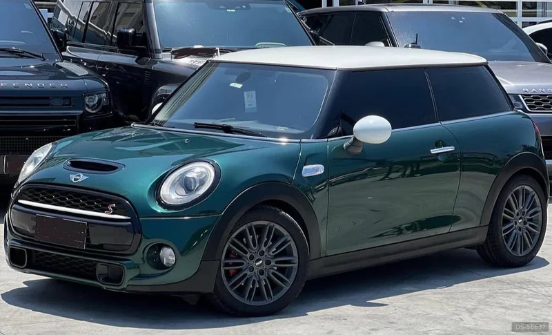 2015 Mini Cooper S in Rio De Janeiro