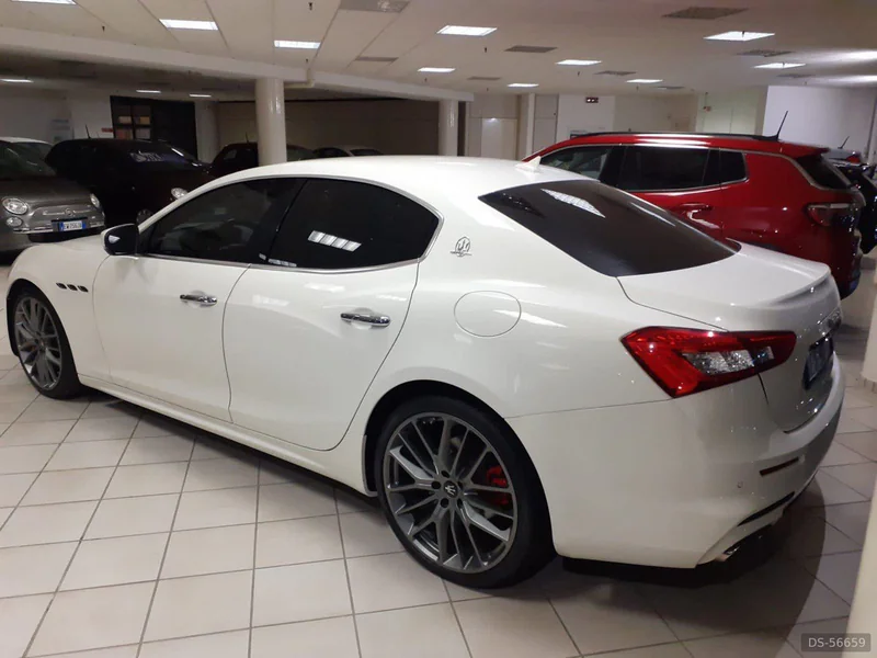 2019 Maserati Ghibli in Vallecrosia 2