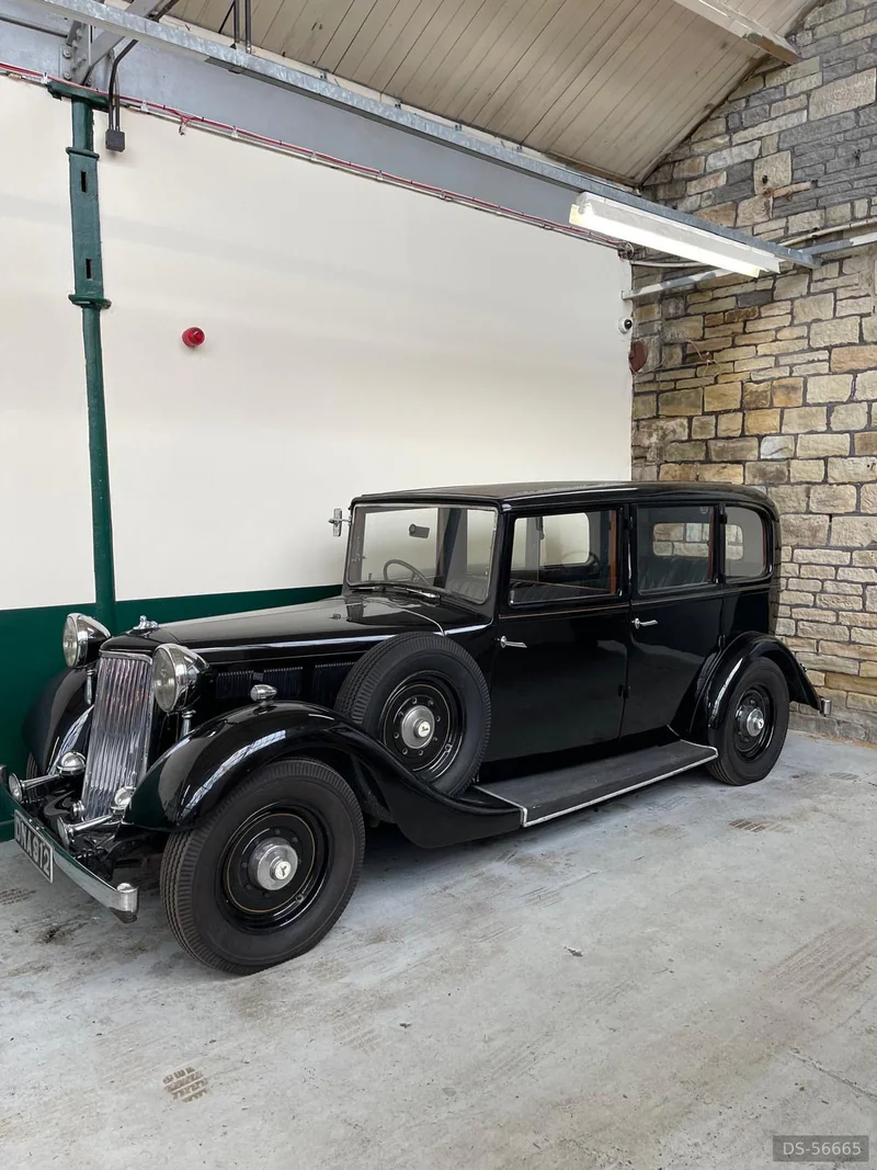 1937 Armstrong Siddeley 17hp in Manchester 1