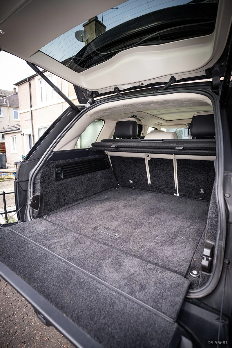 2021 Land Rover Range Rover Westminster in Edinburgh 8