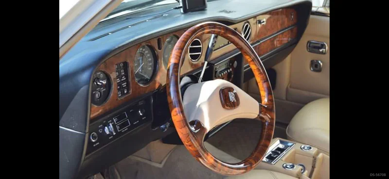 1982 Rolls-Royce Silver Spirit in Bergen 3
