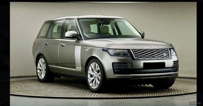 2020 Land Rover Range Rover sport in London 4
