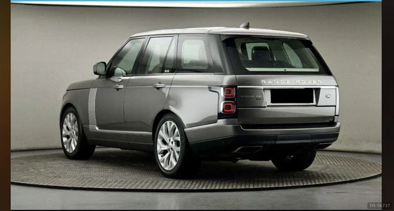 2020 Land Rover Range Rover sport in London 6
