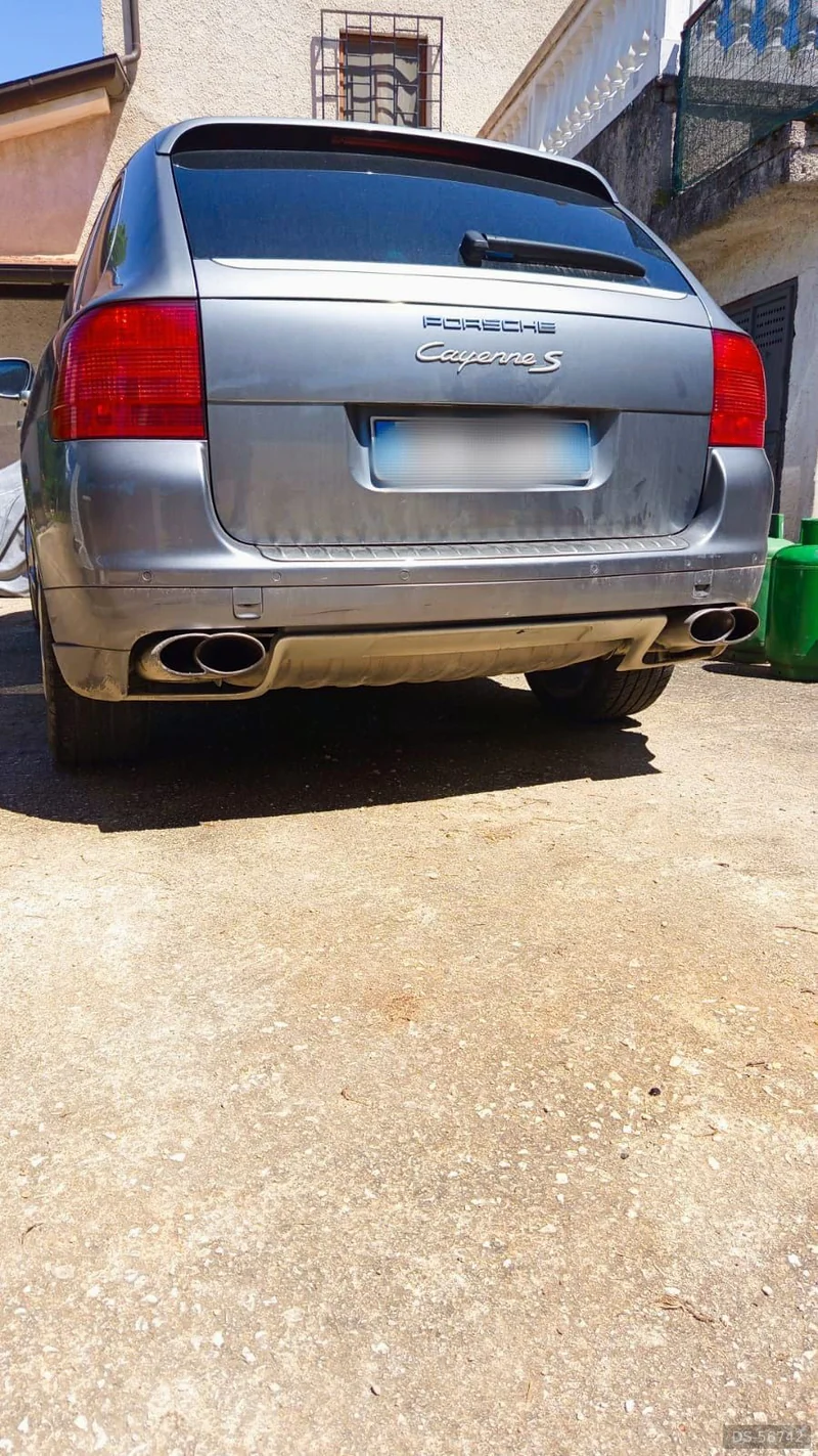 2004 Porsche Porsche Cayenne S in Frosinone 2