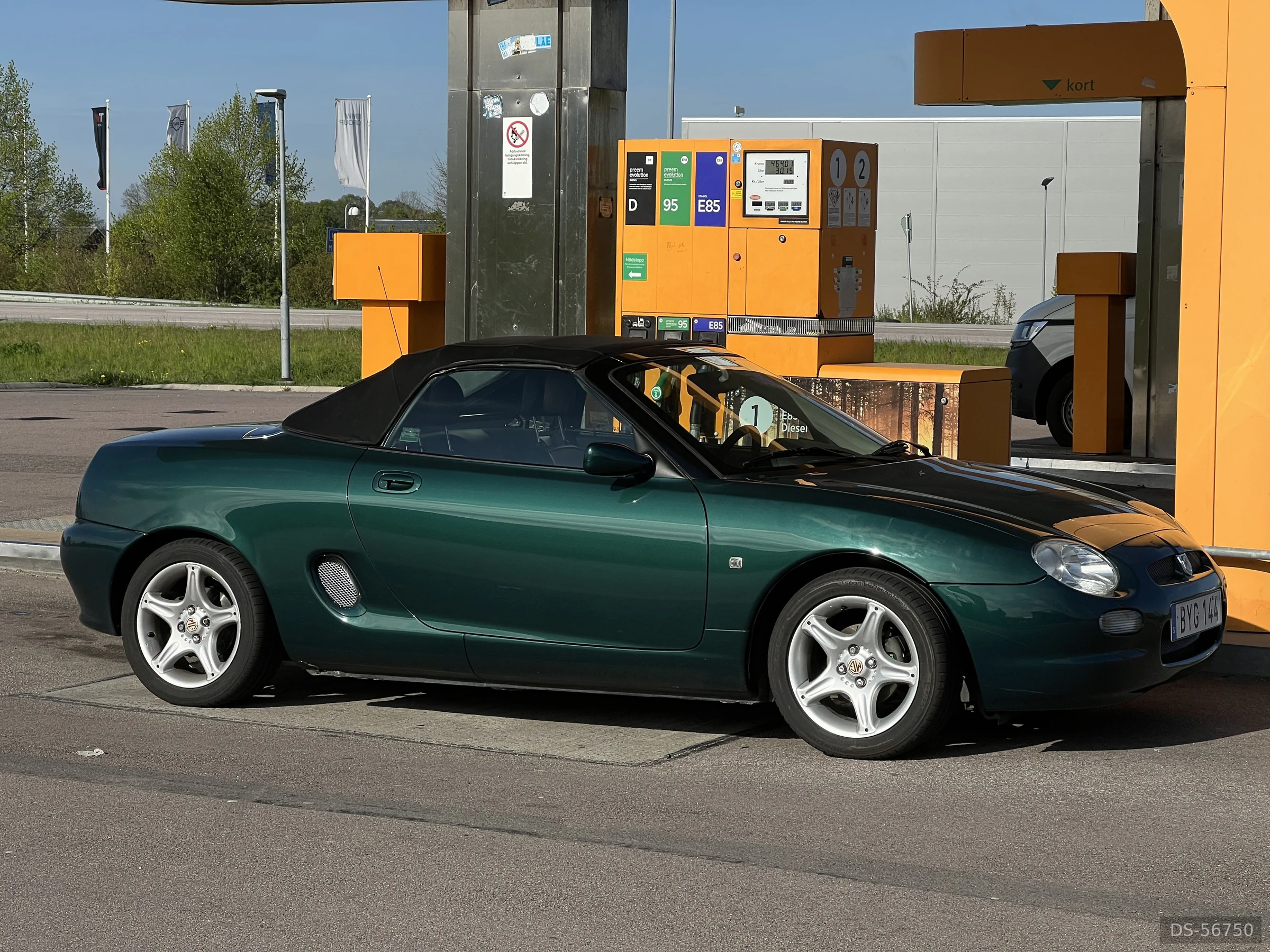 1998 MG Mgf