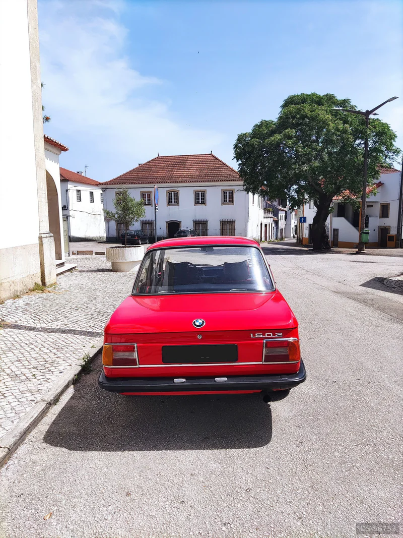 1975 BMW 1502 in Entroncamento 5