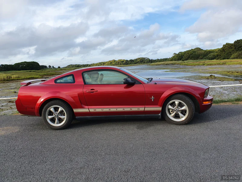 2006 Ford Mustang in Cowes 6