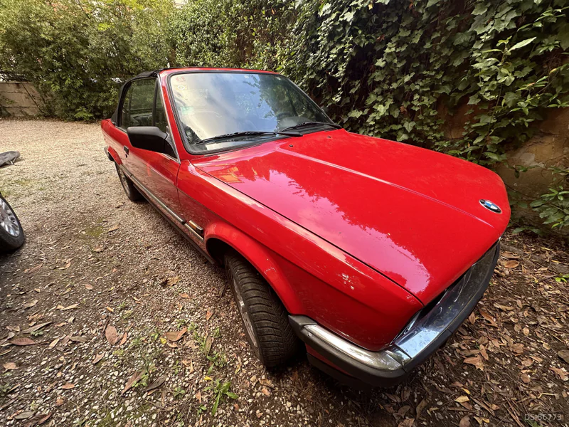 1990 BMW 320 Cabrio in Roma 2