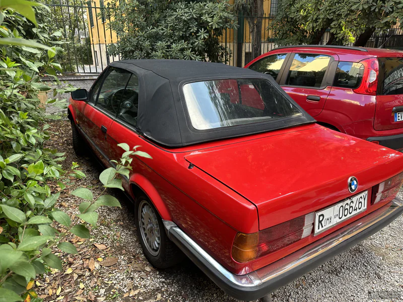 1990 BMW 320 Cabrio in Roma 4