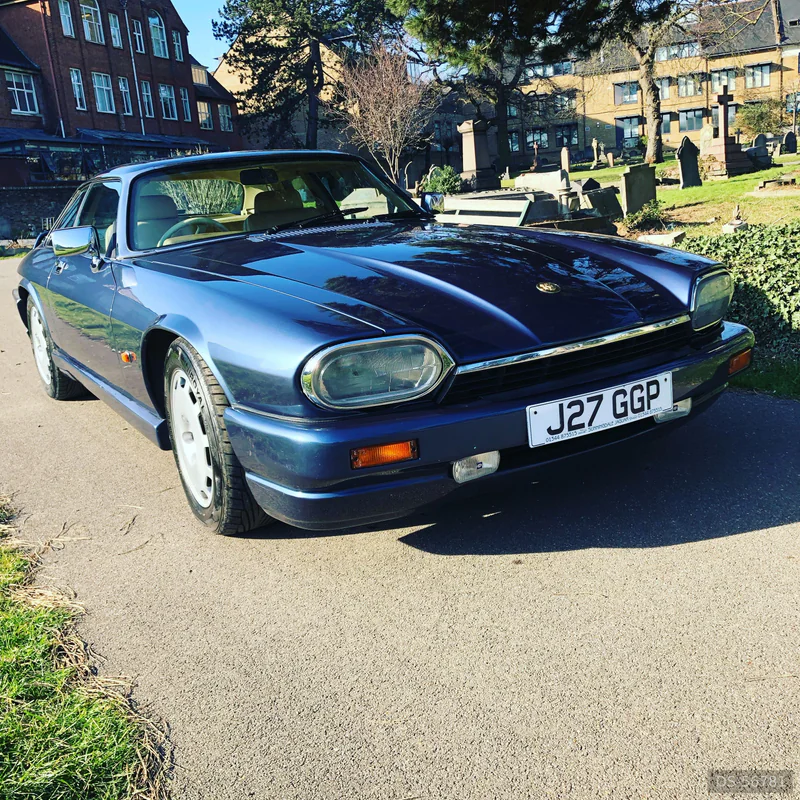 1992 Jaguar Xjs in London