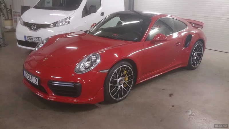 2018 Porsche 911 Turbo S in Göteborg