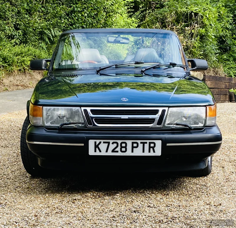 1993 Saab 900s 16v Convertible in Wadhurst 2