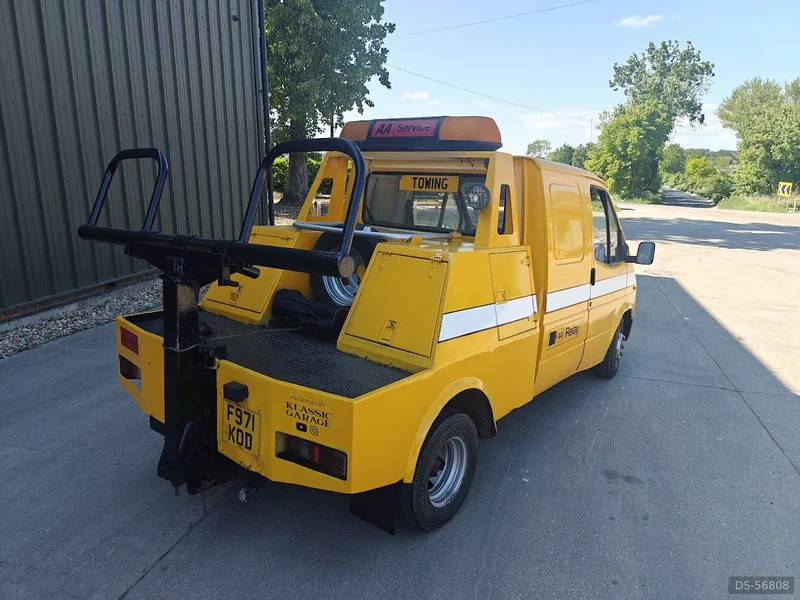 1988 Ford Transit Aa Recovery Truck in London 2