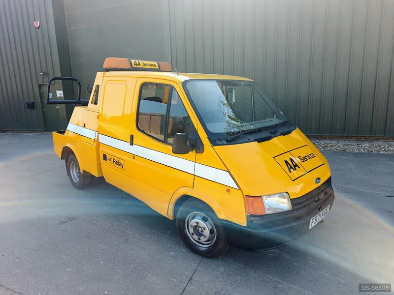 1988 Ford Transit Aa Recovery Truck in London 1