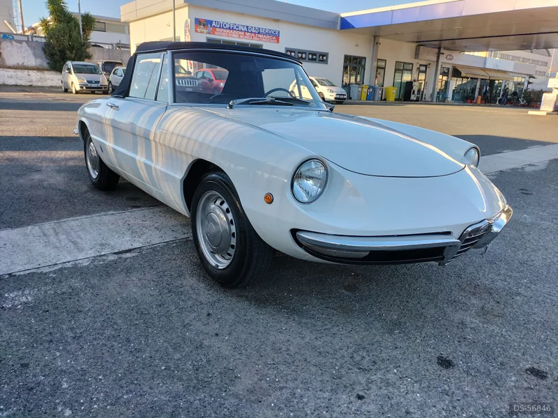 1968 Alfa Romeo Spider 1.3 Junior in Massa