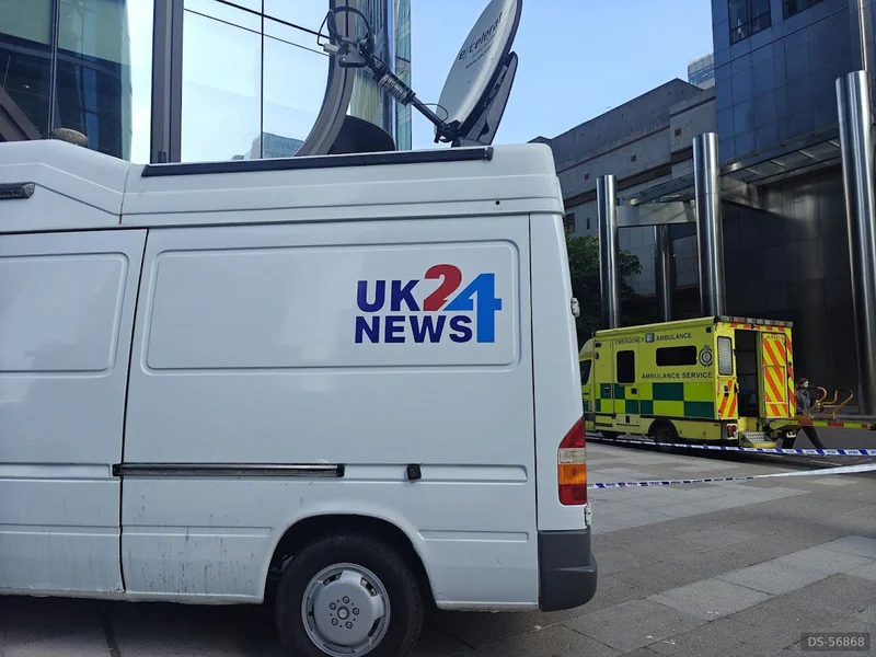 2001 Mercedes-Benz Broadcast News Tv Van in London