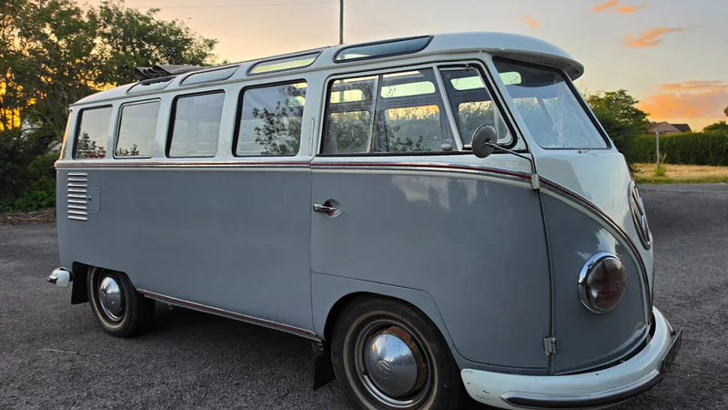 1959 Volkswagen T1 Splitscreen Deluxe Microbus in Cheltenham 6