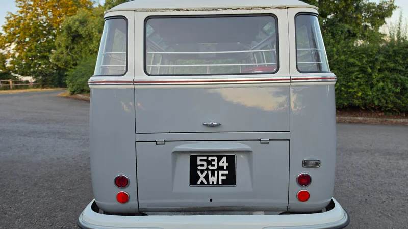 1959 Volkswagen T1 Splitscreen Deluxe Microbus in Cheltenham 11