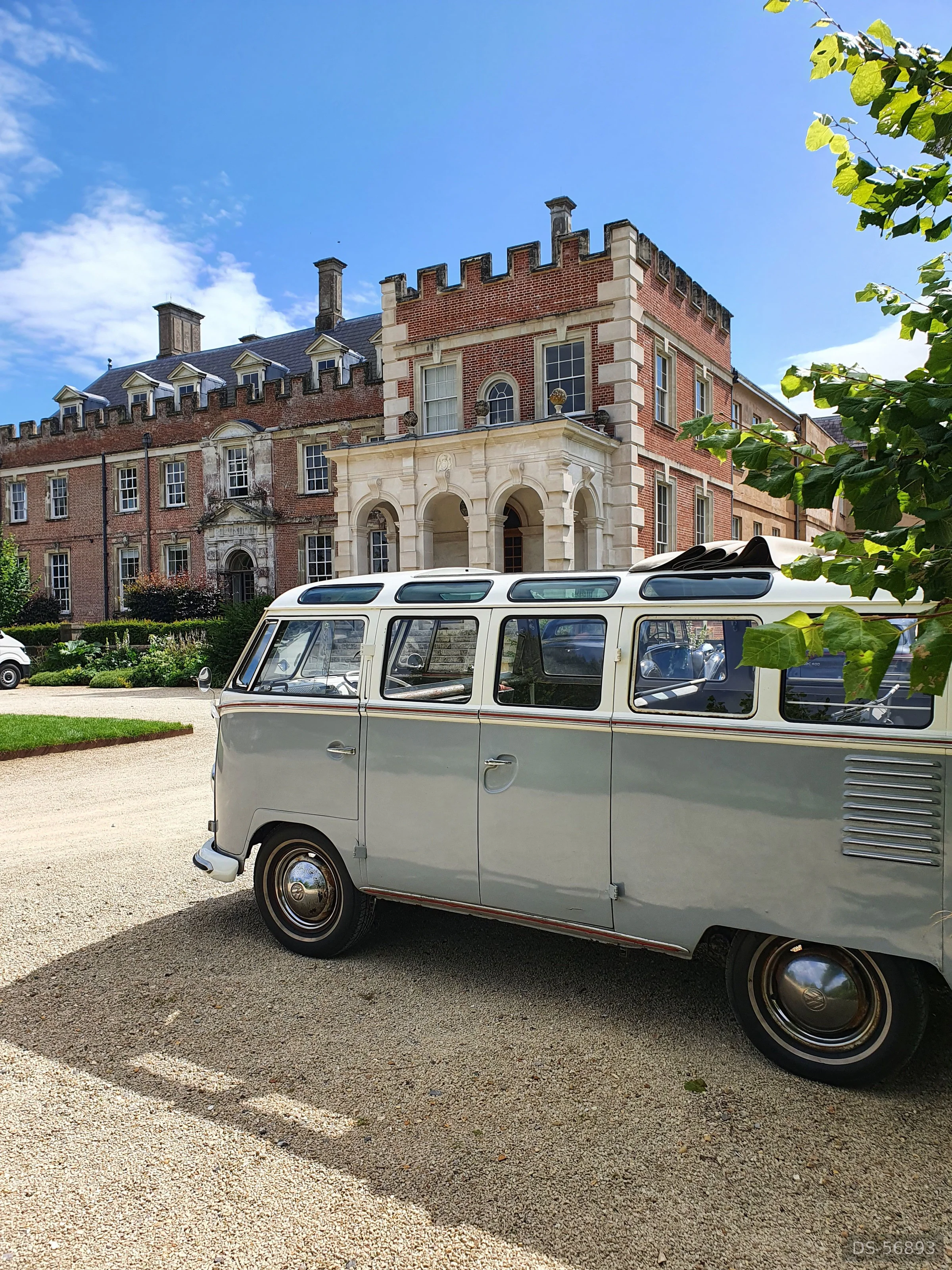 1959 Volkswagen T1 Splitscreen Deluxe Microbus