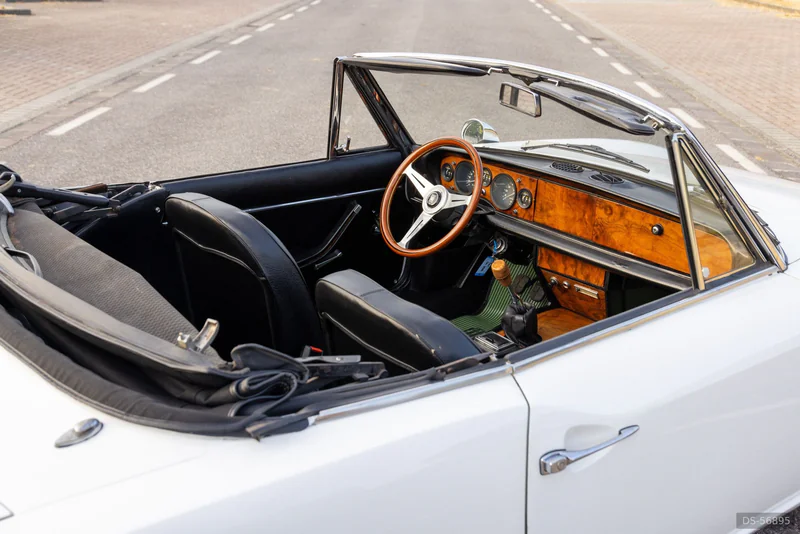 1967 Fiat 124 Spider Cabriolet in Tyresö 6