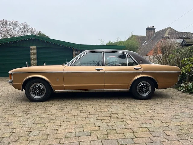 1975 Ford Granada Ghia in Horsham 6