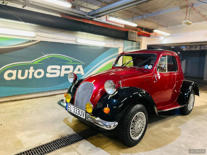 1939 Fiat Topolino in łódź 1