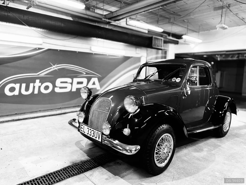1939 Fiat Topolino in łódź 3