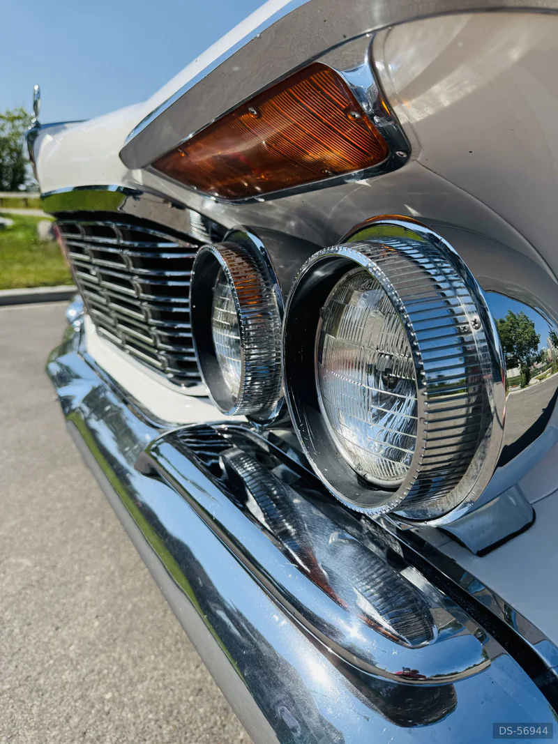 1963 Chrysler Imperial in Edmonton 7