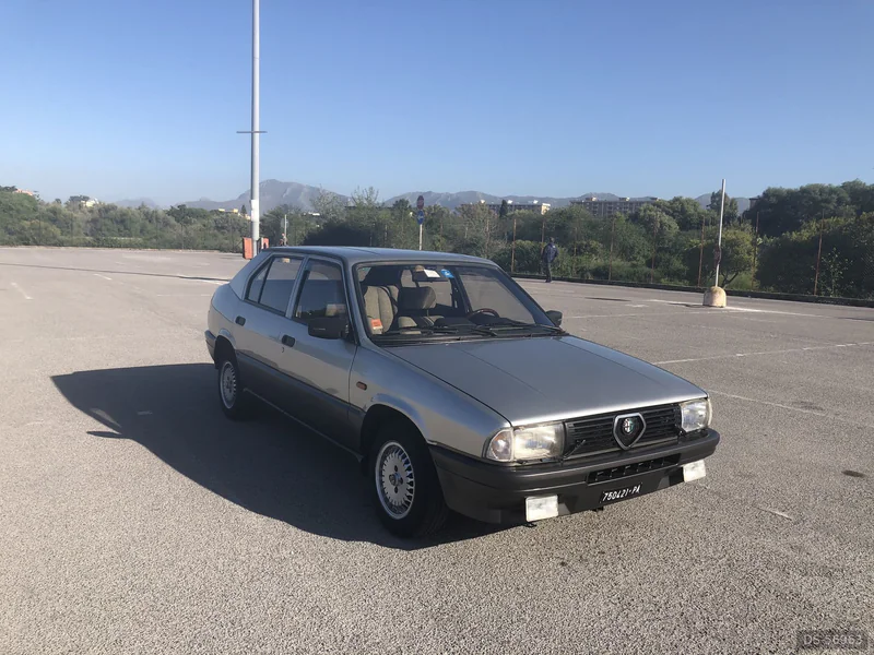 1984 Alfa Romeo 33 Quadrifoglio Oro in Palermo 4