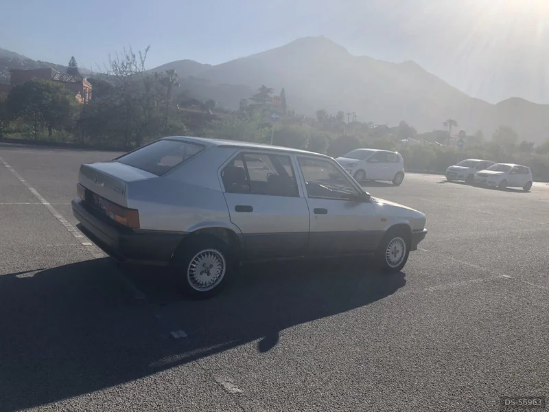 1984 Alfa Romeo 33 Quadrifoglio Oro in Palermo 5