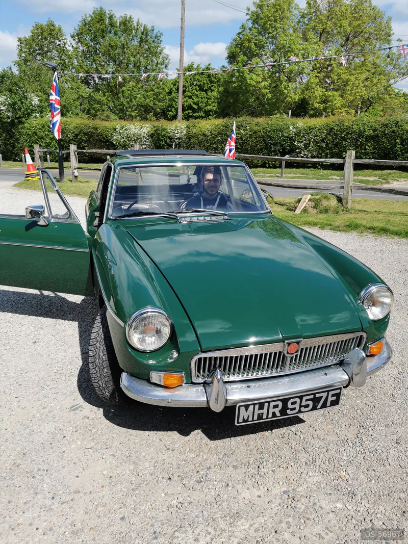 1968 MG MGB GT in Croydon 4