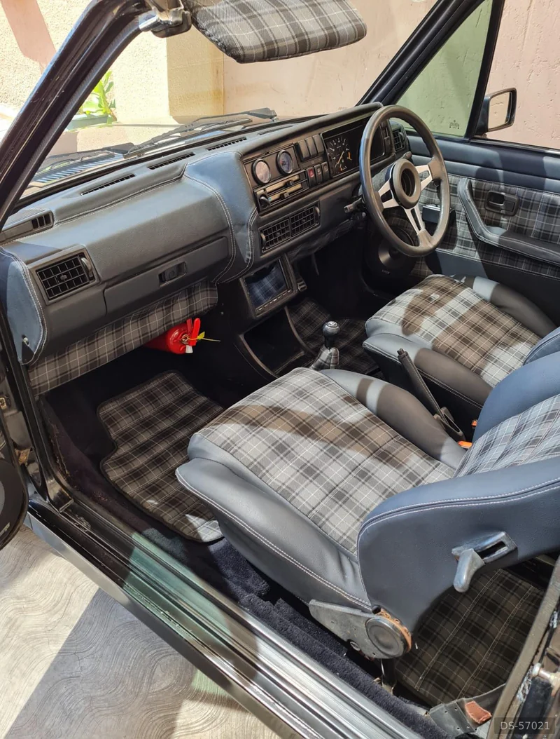 1989 Volkswagen Golf Cabriolet Mk1 in Cape Town 9