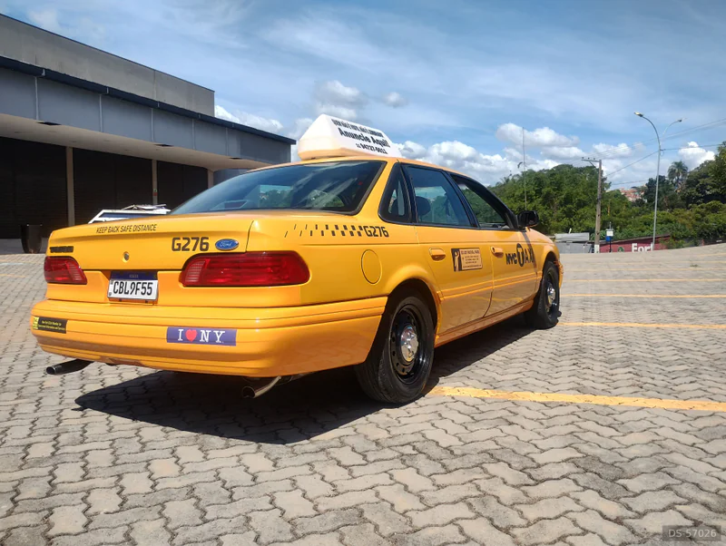 1995 Ford Taurus in Bragança Paulista 7