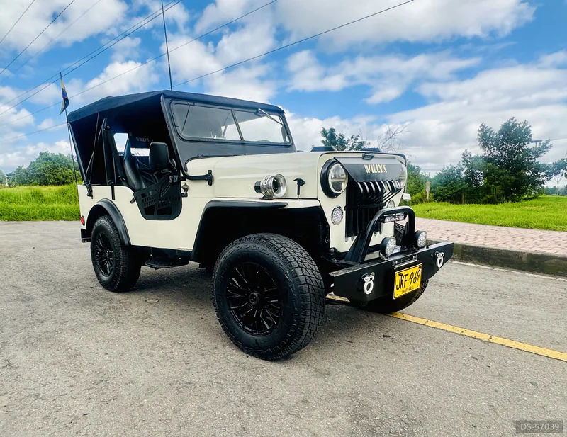 1954 Willys 1954 in Bogotá 3