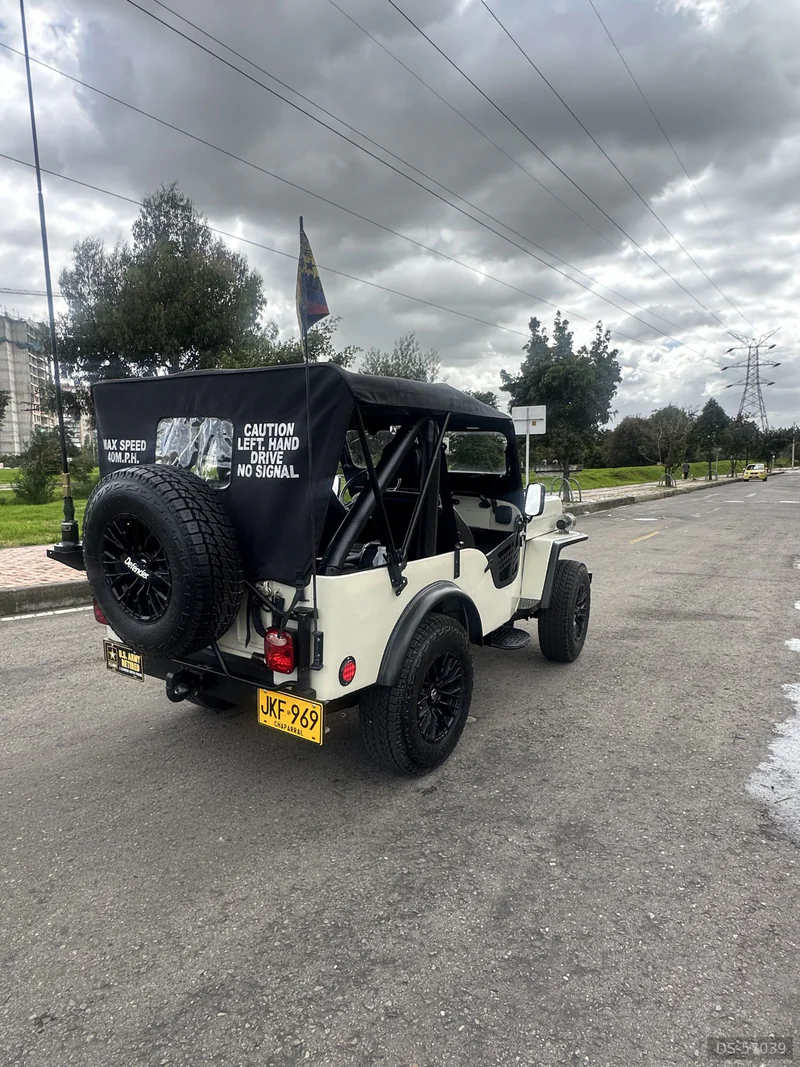 1954 Willys 1954 in Bogotá 4