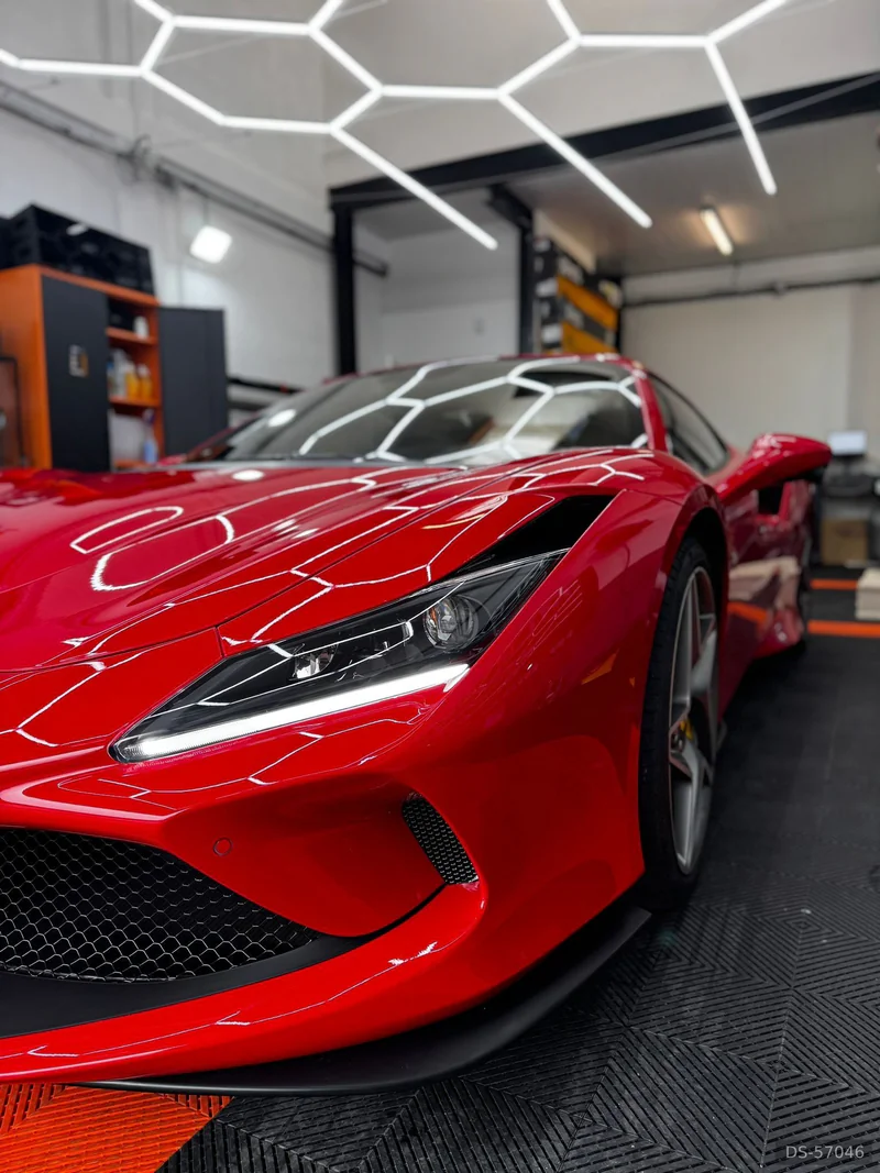 2022 Ferrari F8 Spider in Paris 4
