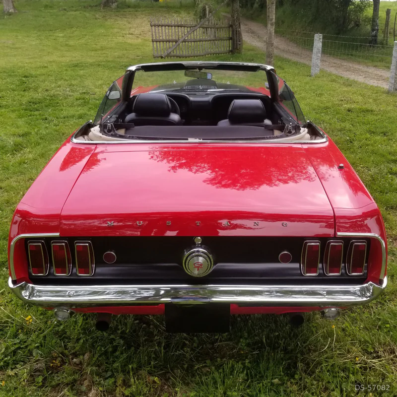 1969 Ford Mustang Gt Cabriolet in Cholet 2