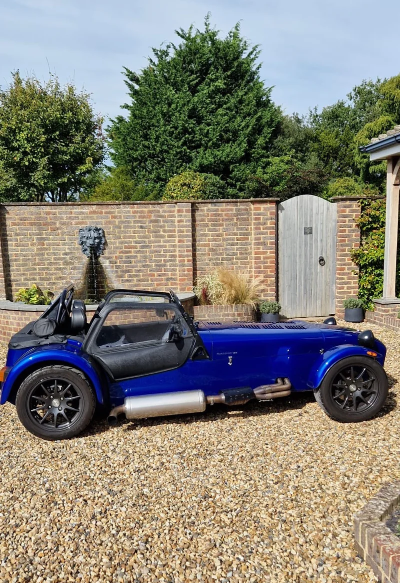 2011 Caterham Seven in Caterham 8