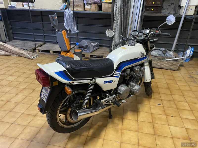 1983 Honda Cb 750 F2 Bol D’or in Roma 2