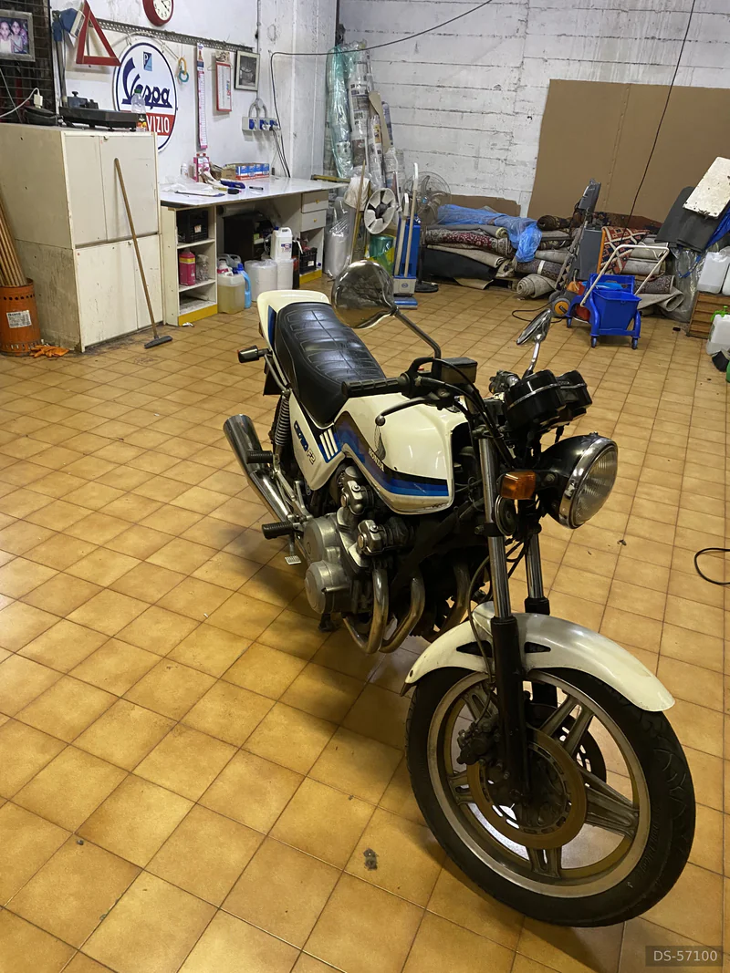 1983 Honda Cb 750 F2 Bol D’or in Roma 3